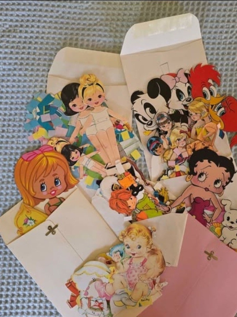 Assorted Vintage Paper Dolls